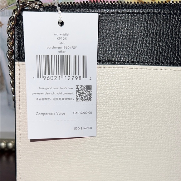 Kate Spade Black and White Houndstooth Dachshund Wristlet NWT - Picture 4 of 5